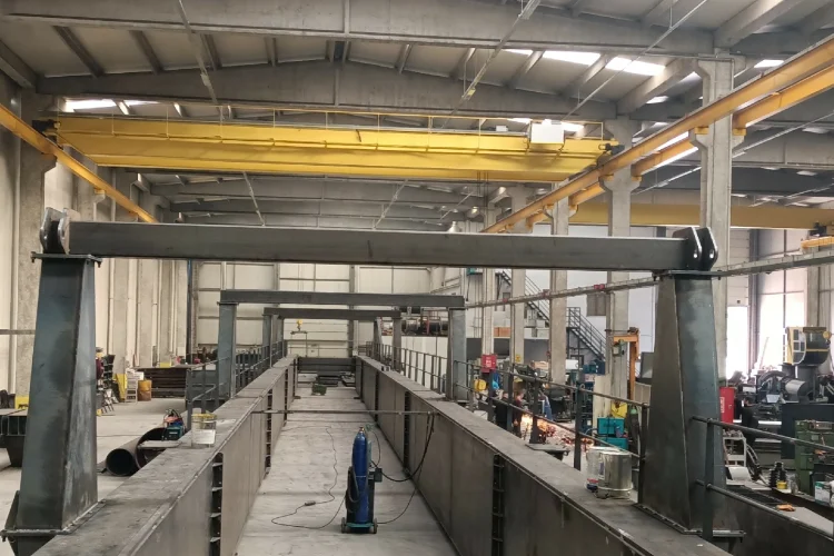 kaynak-montaj-uretim-asamasi~1